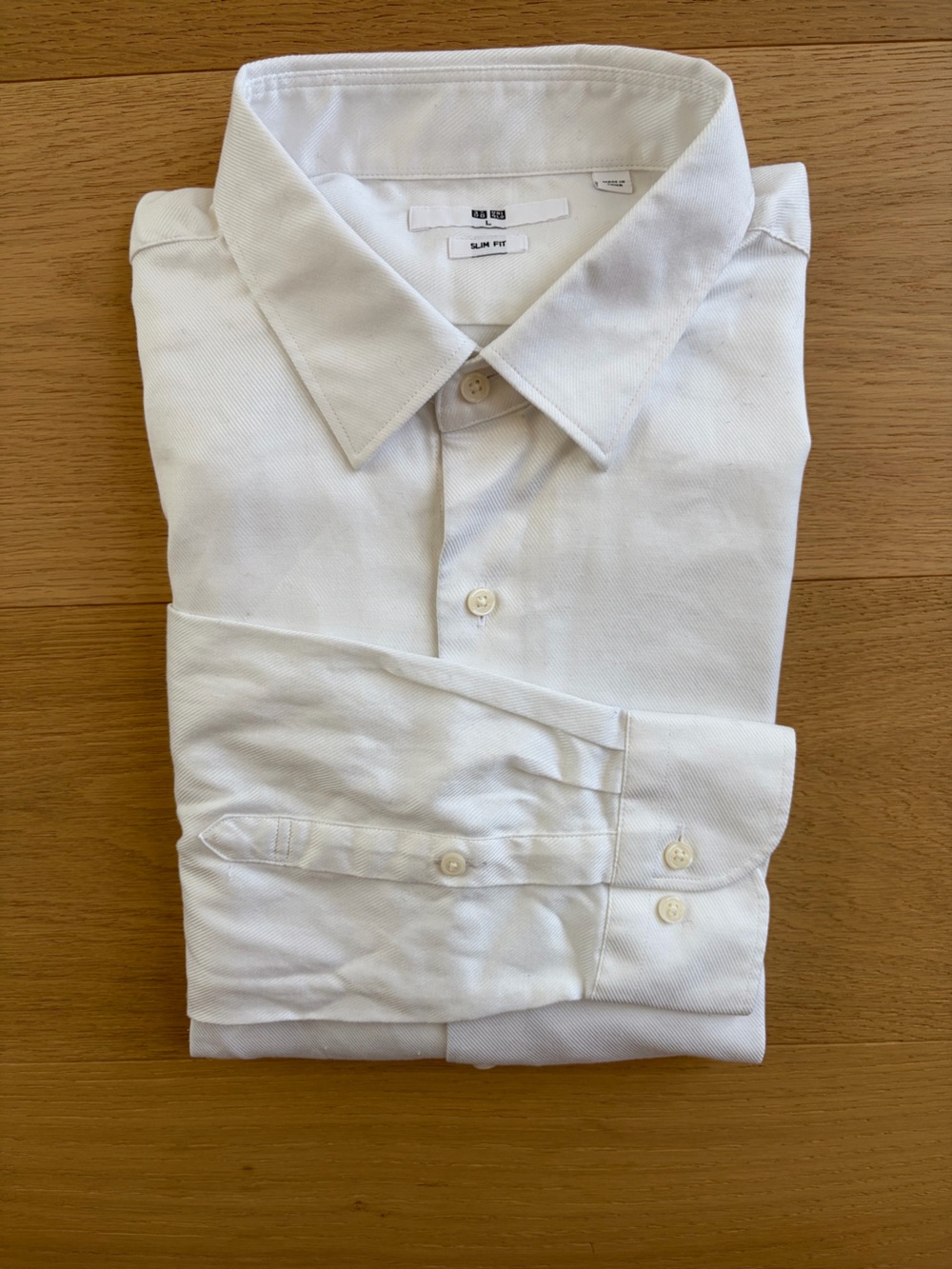 Uniqlo White Men’s Dress Shirt - Classic Point Collar